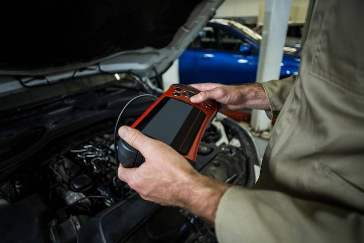 Male diagnose problem by using car scanner