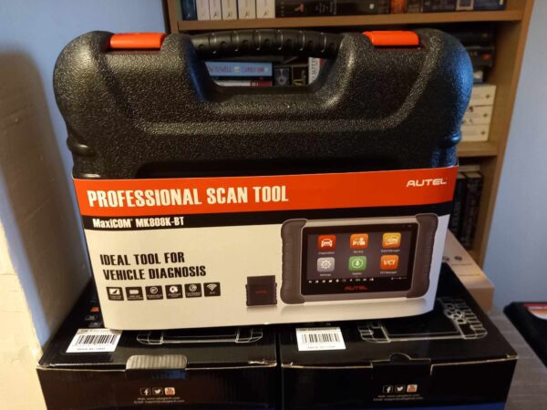 Autel MaxiCOM MK808K-BT diagnosis tablet ,professional scan tool.